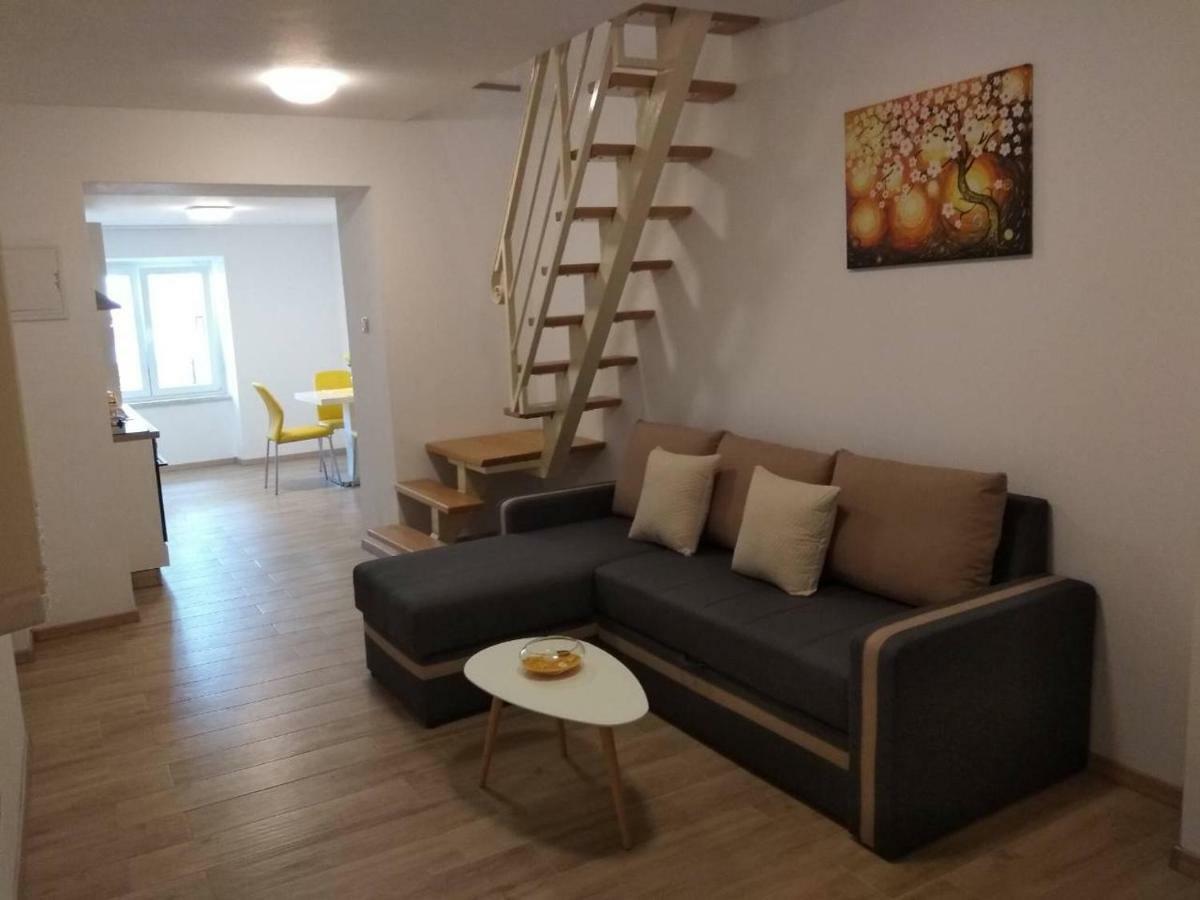 Apartment Laura Pula